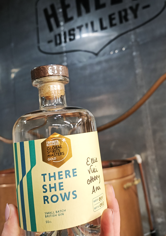 There She Rows Gin - six bottles